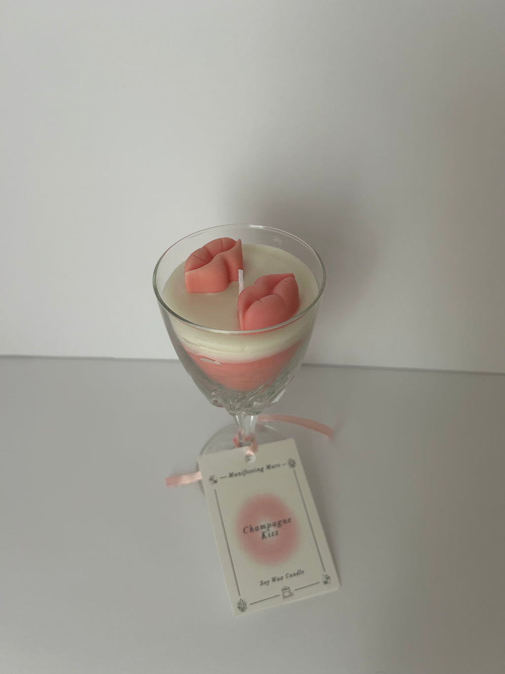 Champagne Kiss